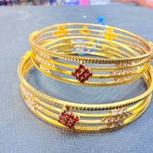 The Minimalist Arc Gold Bangle