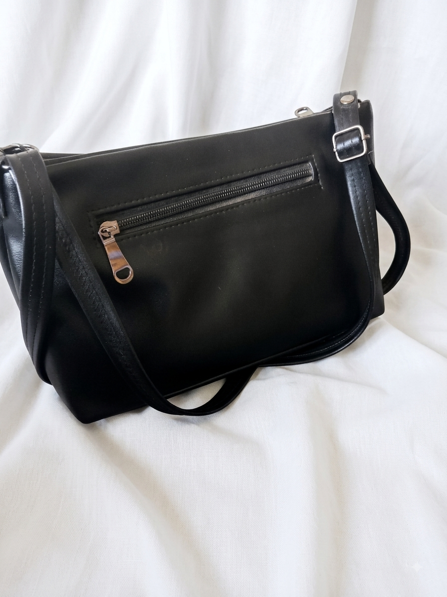 Hand bag - Image 2