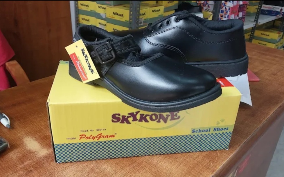 School shoes - Image 1