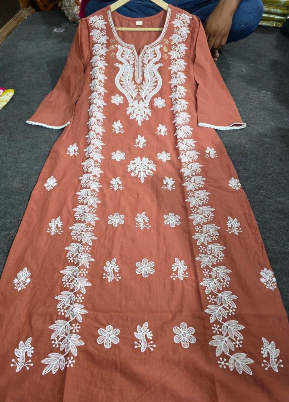 Kurtis - Image 1